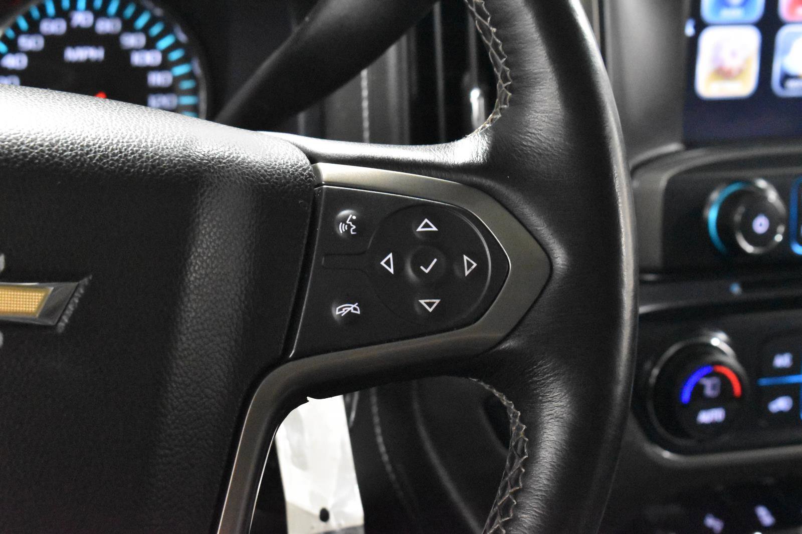 Used 2017 Chevrolet Silverado 2500 High Country w/ Duramax Plus Package image 9