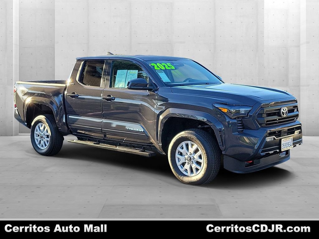 Used 2025 Toyota Tacoma SR5 image 1