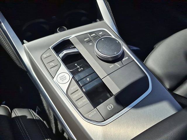 Used 2025 BMW 230i Coupe w/ M Sport Package RWD image 12