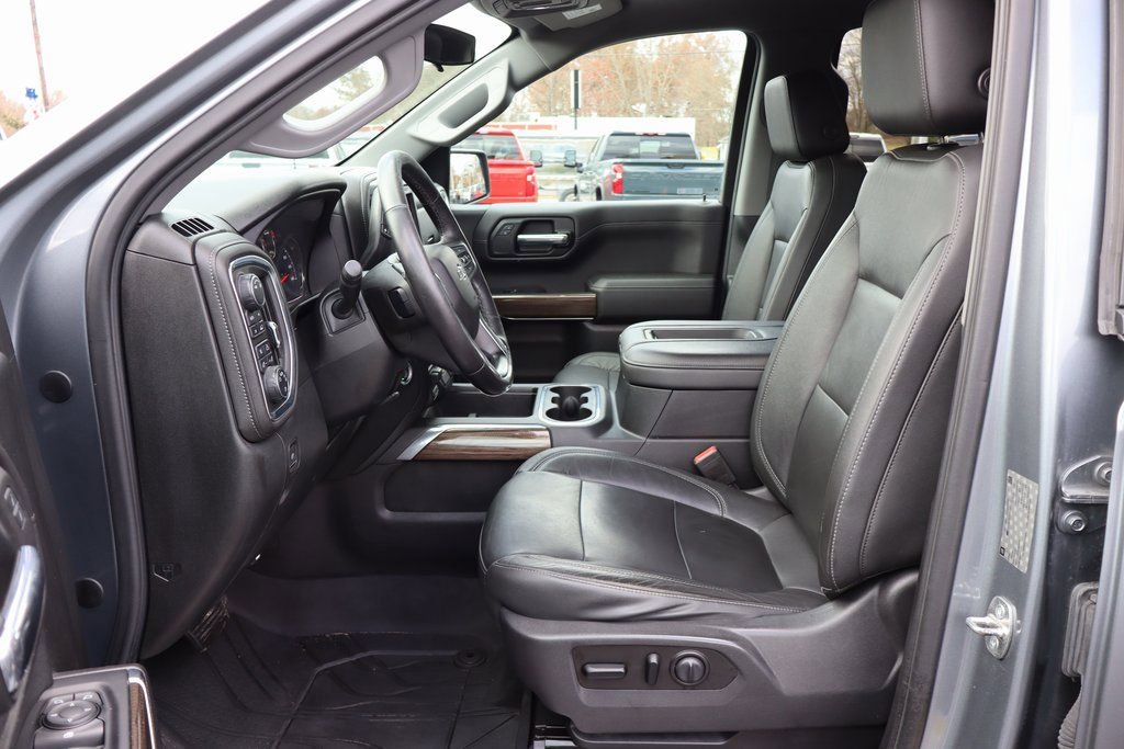 Used 2019 Chevrolet Silverado 1500 RST w/ All-Star Edition image 3