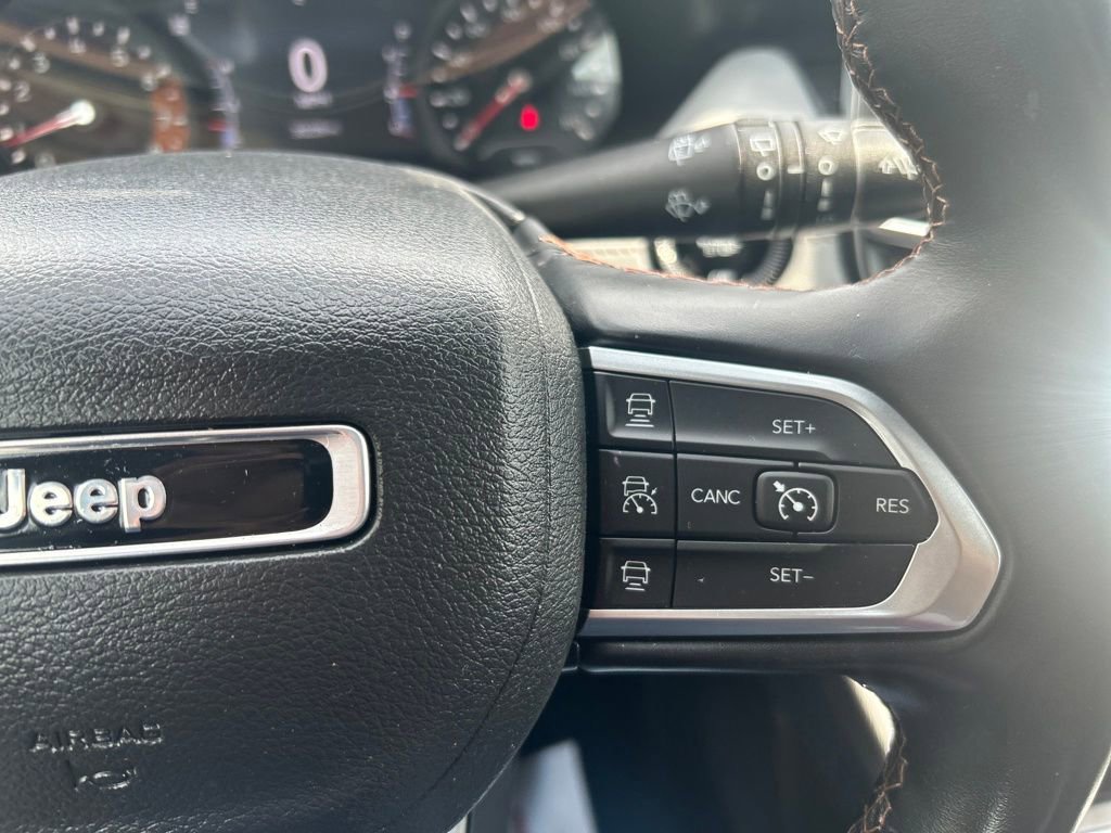 Used 2022 Jeep Compass Limited w/ Sun and Sound Group image 25