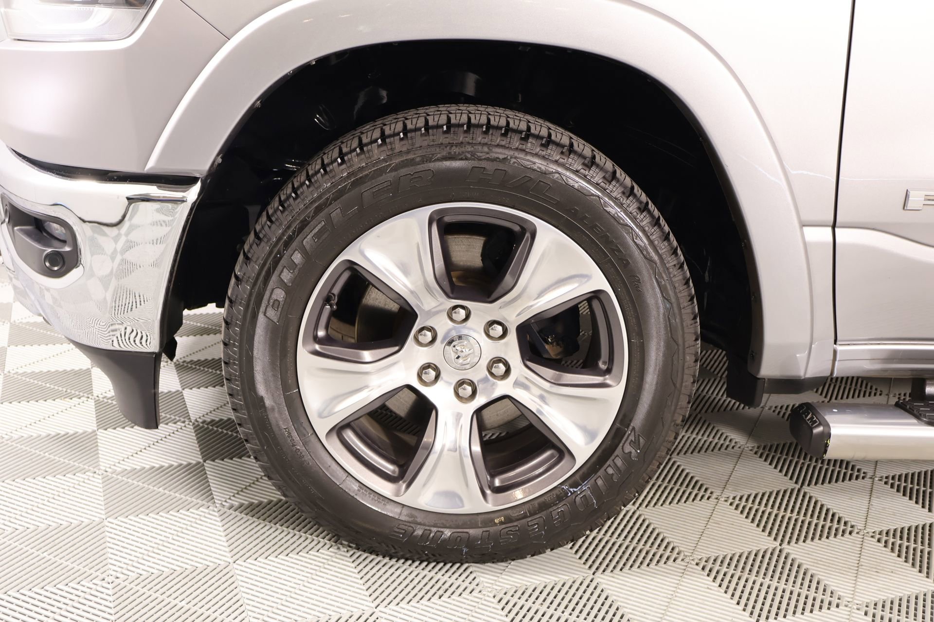 Used 2022 RAM 1500 Laramie RWD image 18