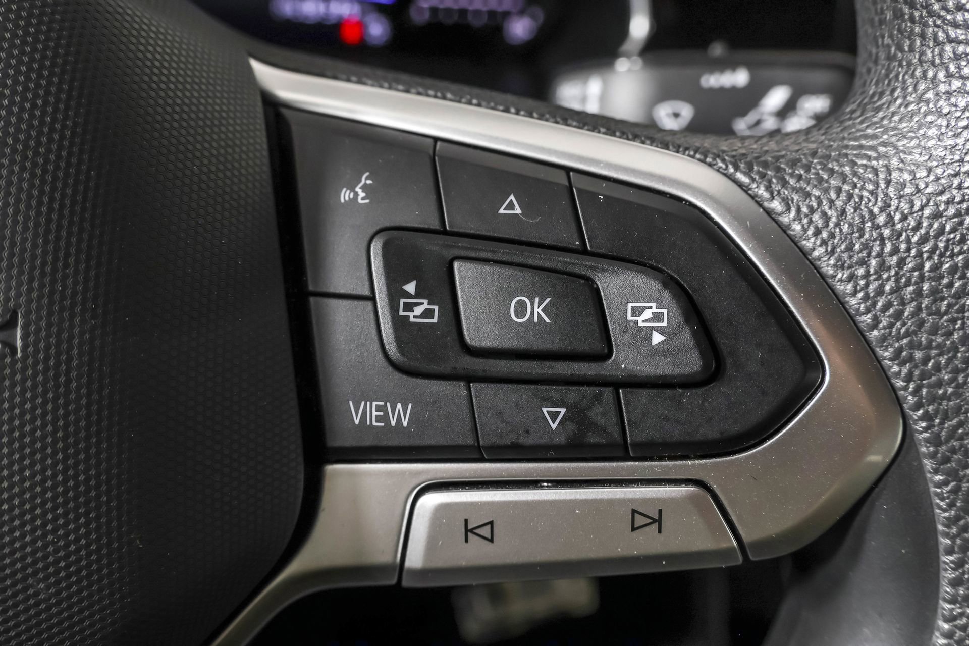 Used 2023 Volkswagen Jetta Sport image 27