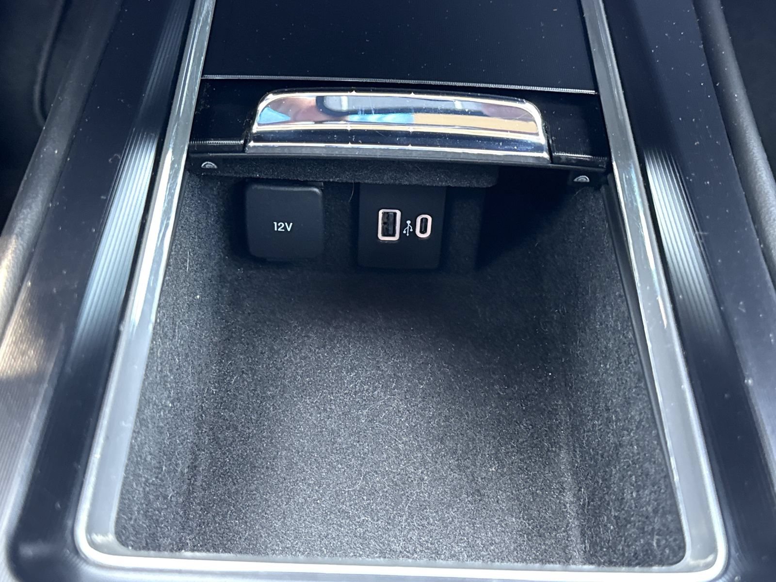 Used 2023 Lincoln Corsair FWD image 28