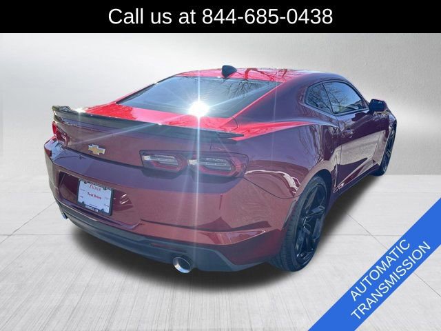 Used 2022 Chevrolet Camaro LT image 5