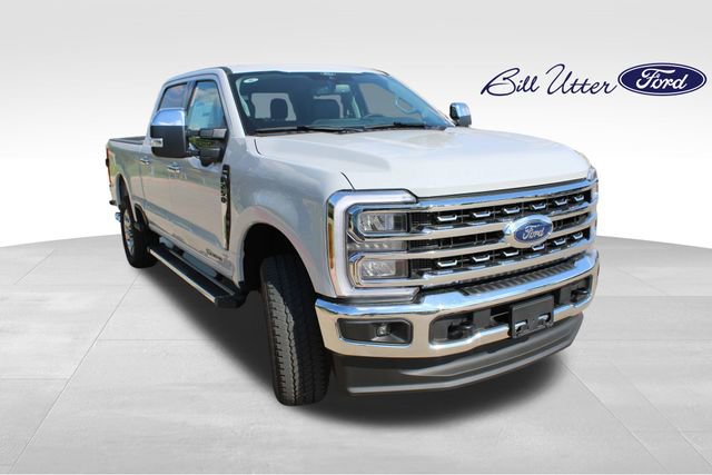 New 2026 Ford F250 Lariat w/ Chrome Package image 2