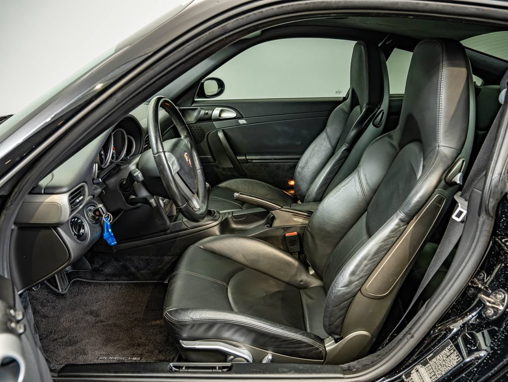 Used 2007 Porsche 911 Carrera RWD image 5