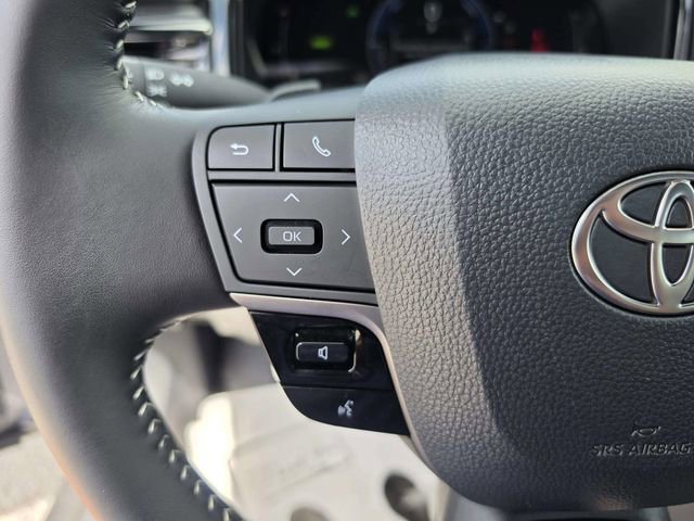 Used 2026 Toyota Camry SE w/ Convenience Package FWD image 19