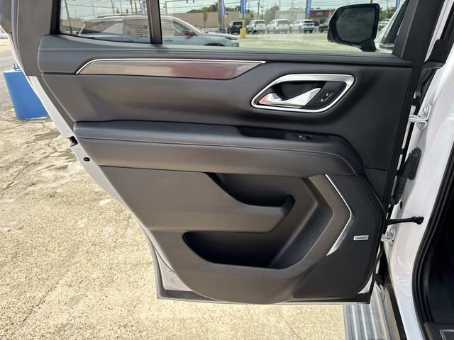 Used 2021 GMC Yukon AT4 w/ AT4 Premium Plus Package AWD/4WD image 38