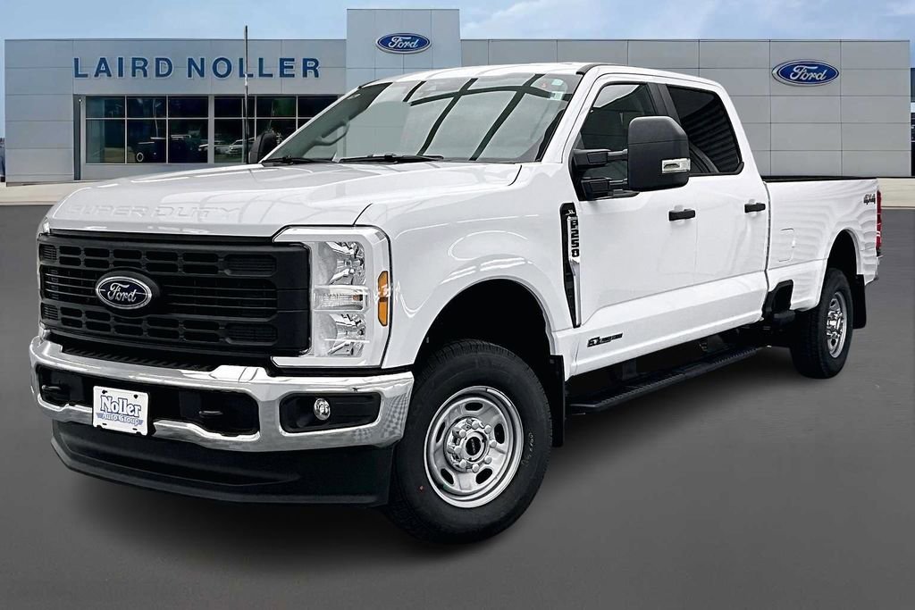 New 2026 Ford F250 XL w/ XL Chrome Package image 1