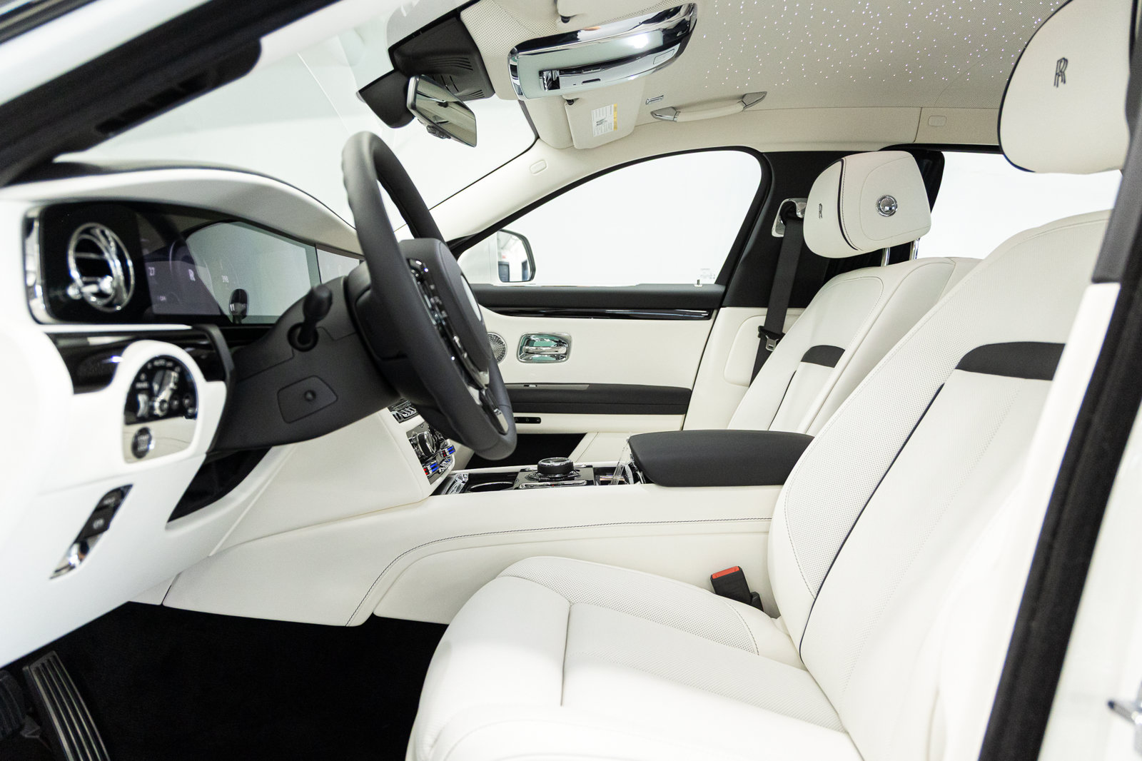 New 2027 Rolls-Royce Ghost Extended Wheelbase AWD/4WD image 40
