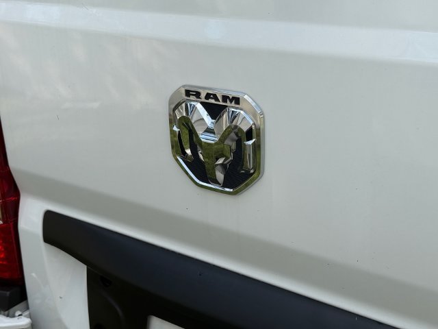 Used 2025 RAM ProMaster 2500 w/ Convenience Group FWD image 11