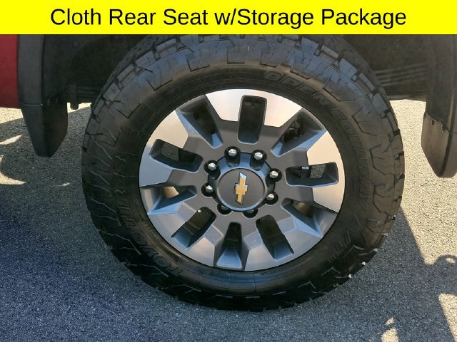 Used 2024 Chevrolet Silverado 2500 LT AWD/4WD image 7