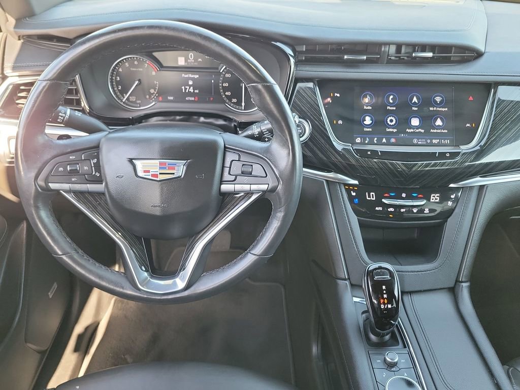 Certified 2023 Cadillac XT6 Premium Luxury image 11