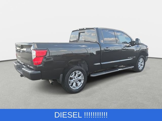 Used 2019 Nissan Titan SV w/ SV Convenience Package image 5
