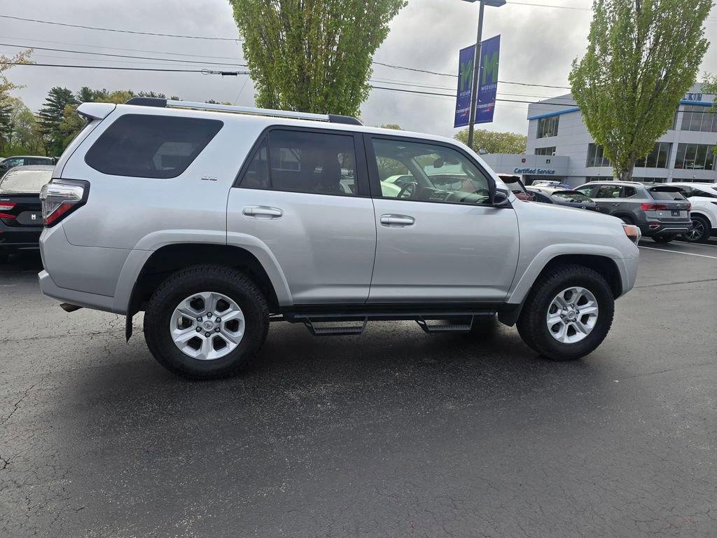 Certified 2022 Toyota 4Runner SR5 Premium AWD/4WD image 8