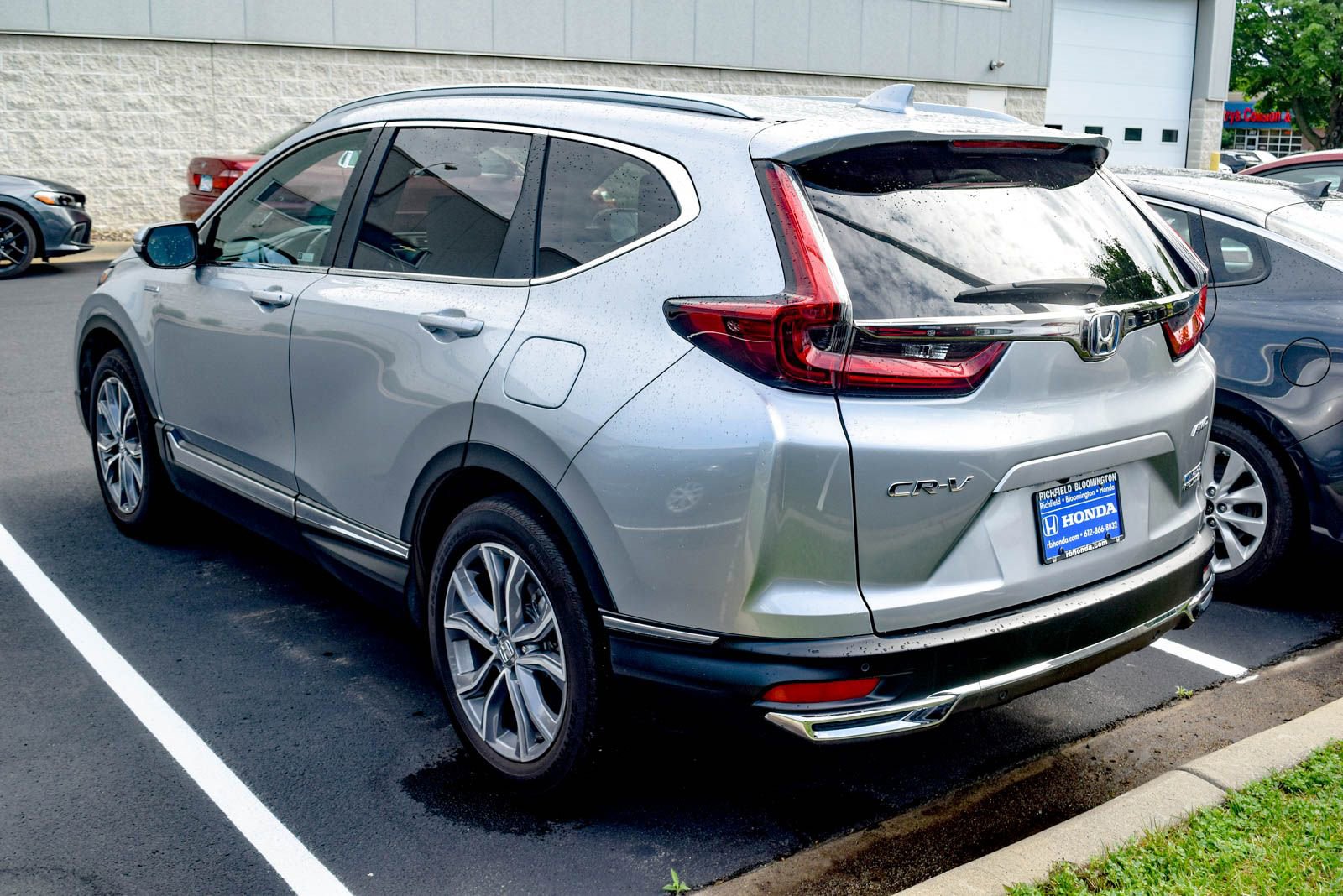 Used 2022 Honda CR-V Touring image 7