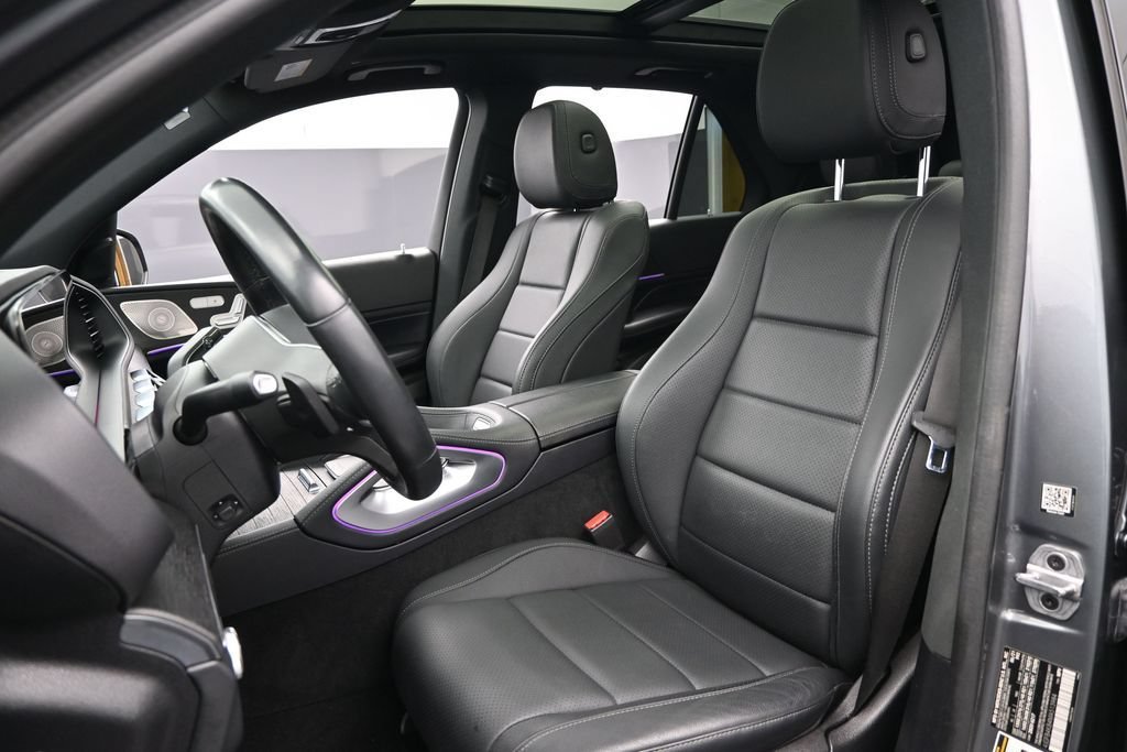 Used 2021 Mercedes-Benz GLE 350 4MATIC w/ AMG Line Exterior image 13