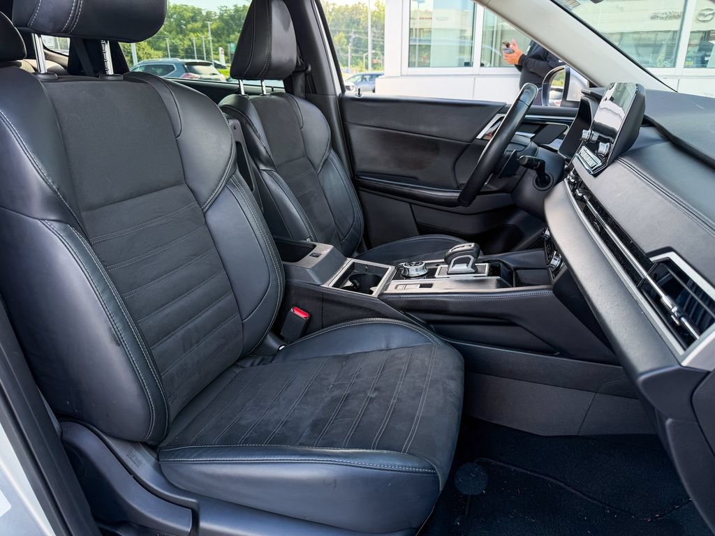 Used 2022 Mitsubishi Outlander SE AWD/4WD image 8