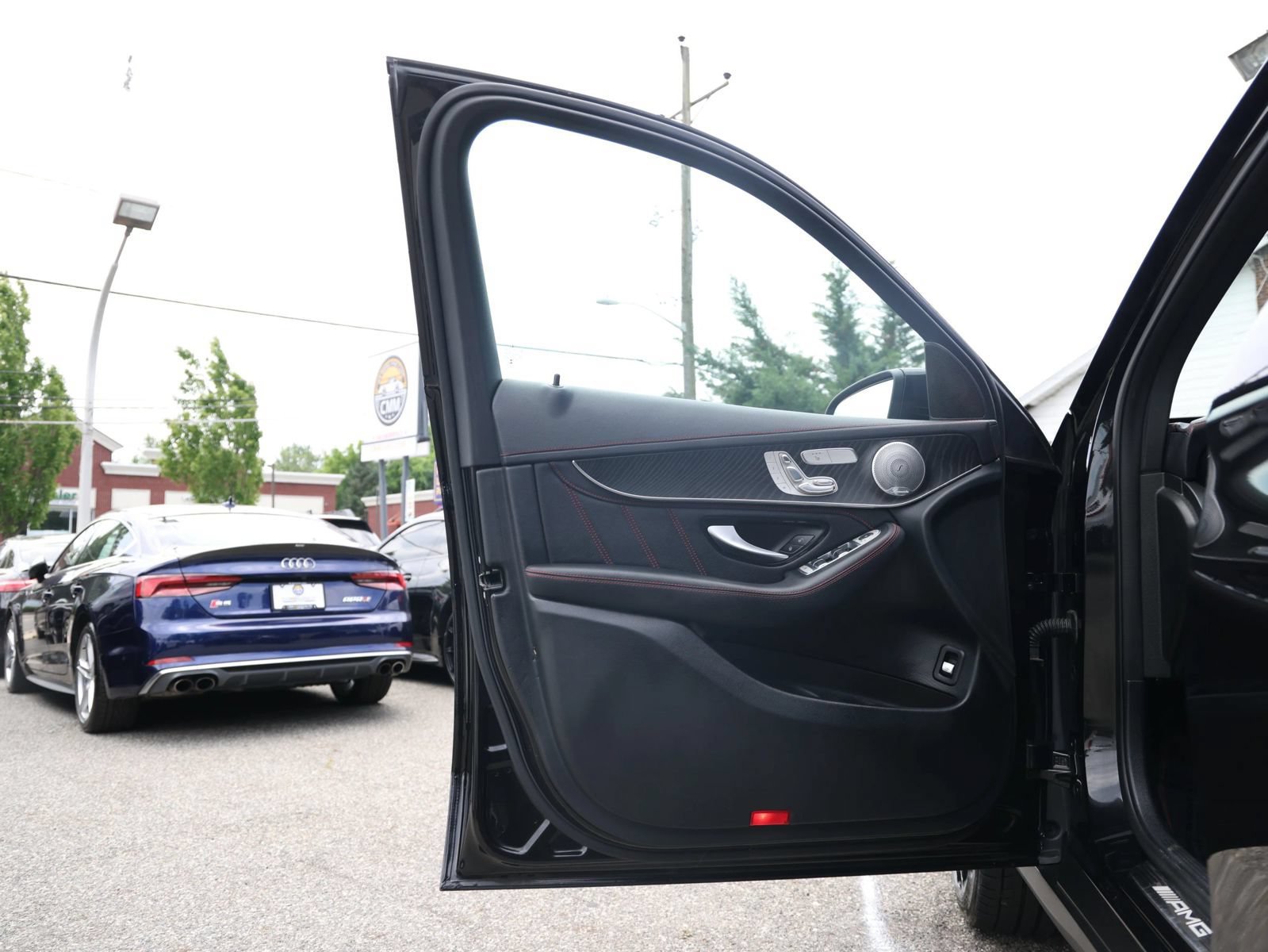 Used 2019 Mercedes-Benz GLC 43 AMG 4MATIC image 24