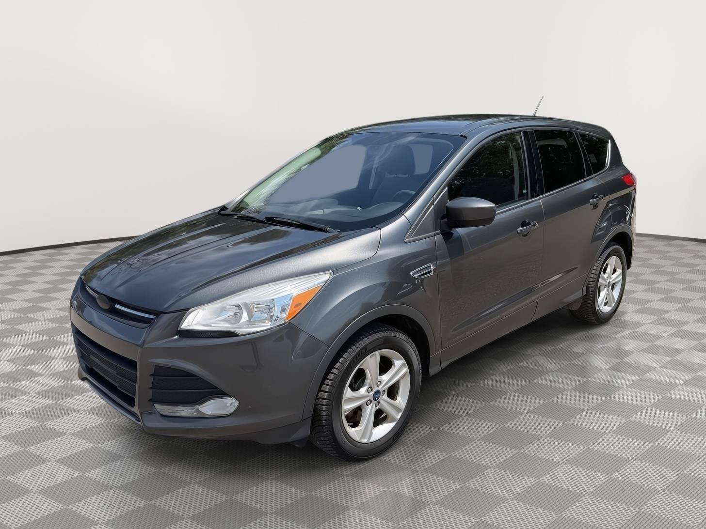 Used 2015 Ford Escape SE AWD/4WD image 3