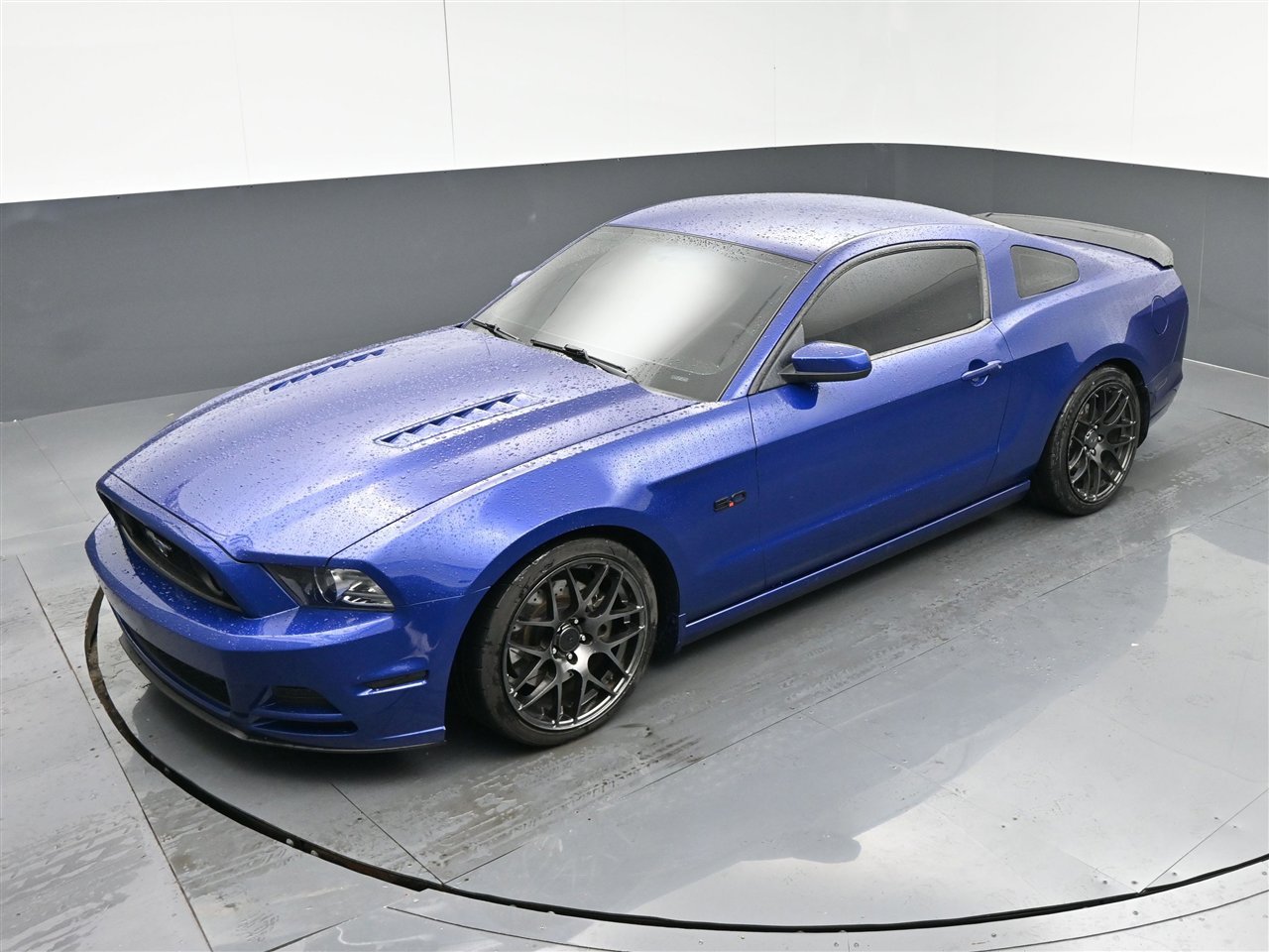 Used 2014 Ford Mustang GT Premium image 38