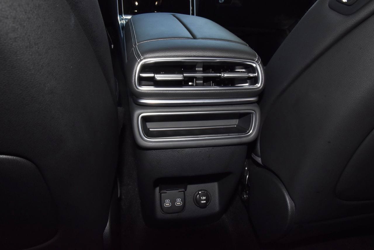 Used 2026 Genesis GV80 2.5T AWD/4WD image 18