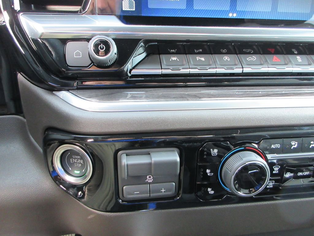 New 2026 Chevrolet Silverado 1500 LTZ w/ LTZ Premium Package image 33