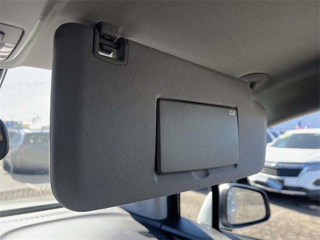 Certified 2022 Chevrolet Trax LT w/ LT Convenience Package image 32