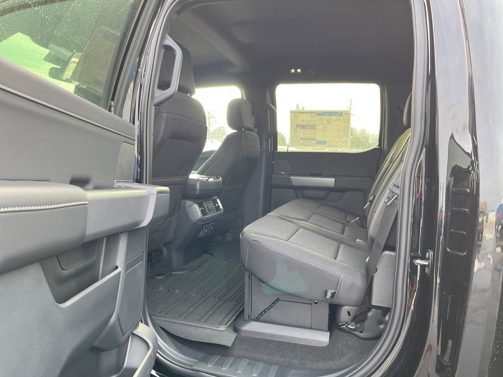 New 2025 Ford F150 XLT w/ Equipment Group 302A MID image 25