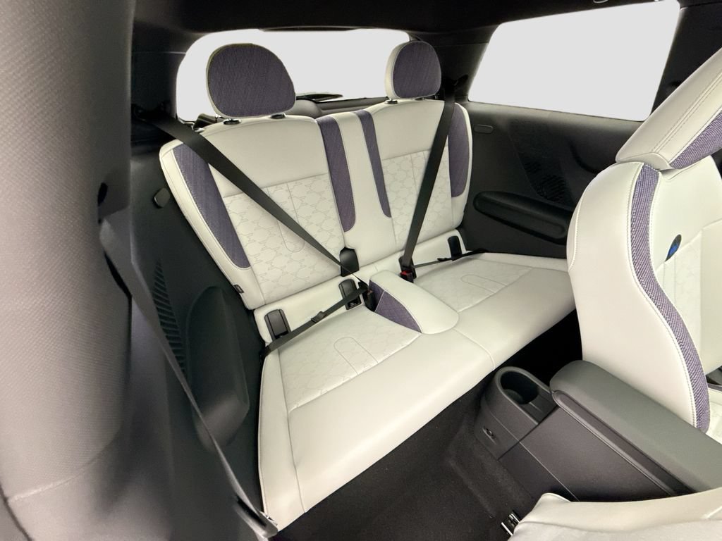 New 2026 MINI Cooper 2-Door Hardtop FWD image 20