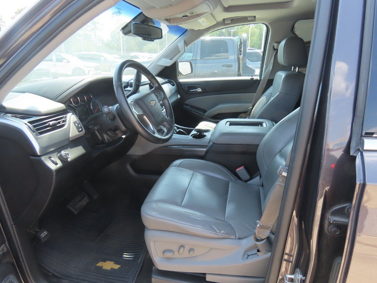 Used 2015 Chevrolet Tahoe LT RWD image 21
