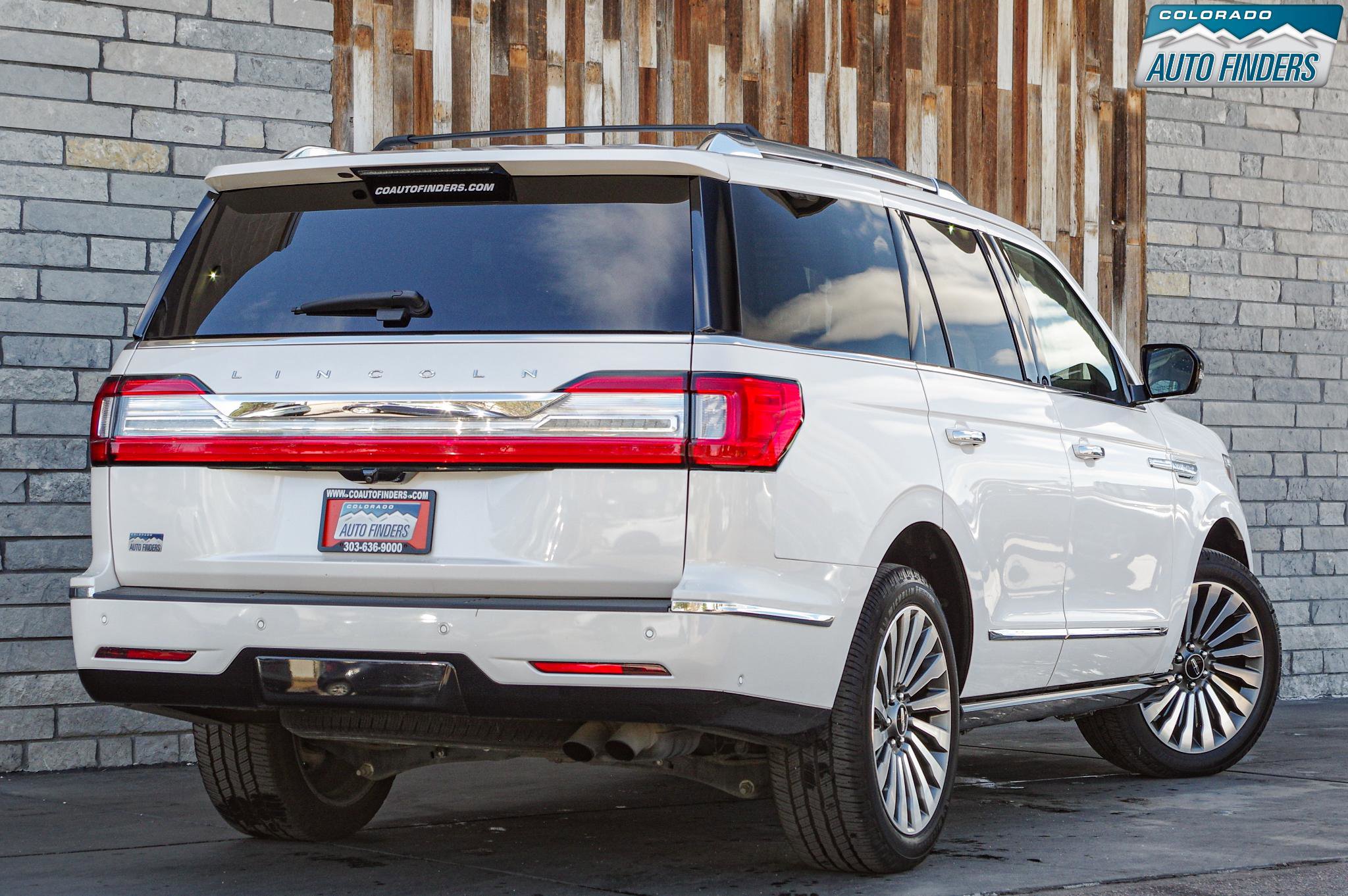 Used 2019 Lincoln Navigator Reserve AWD/4WD image 7
