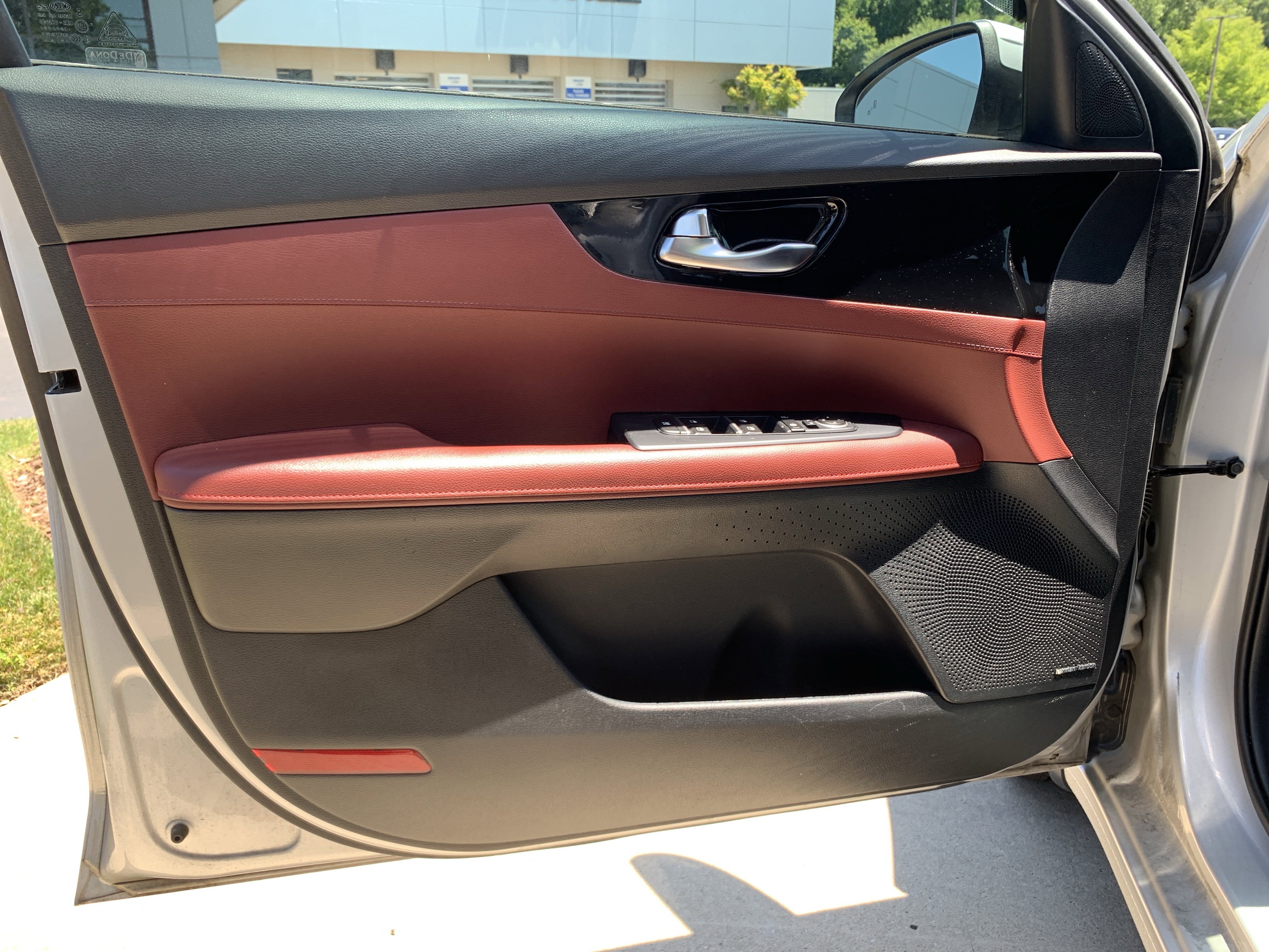 Used 2020 Kia Forte EX w/ EX Special Edition FWD image 14