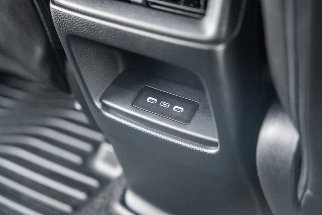 Used 2025 Honda CR-V EX-L image 36