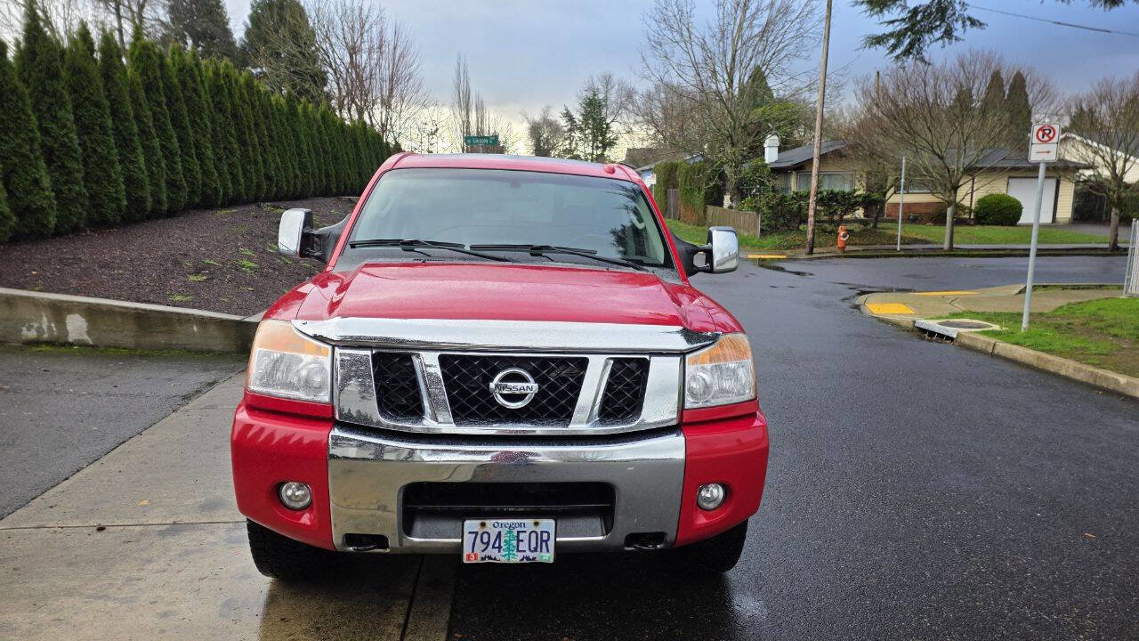 Used 2008 Nissan Titan LE w/ Navigation Pkg image 2