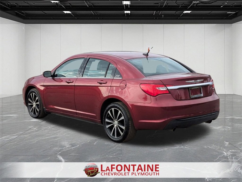 Used 2014 Chrysler 200 Limited w/ Sun/Sound Group image 6