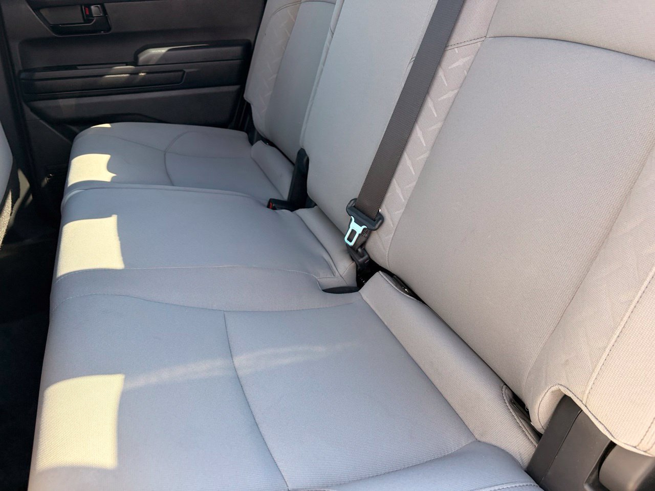 Used 2024 Toyota Tacoma SR5 AWD/4WD image 15