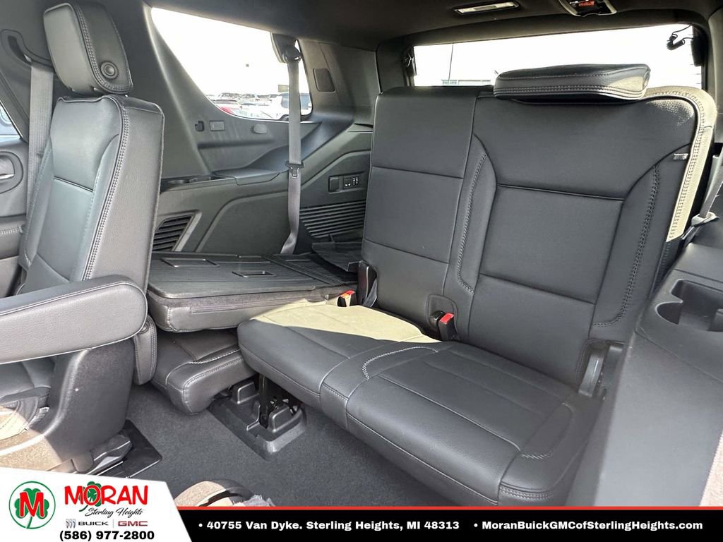Certified 2024 GMC Yukon Denali w/ Max Trailering Package AWD/4WD image 12