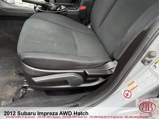 Used 2012 Subaru Impreza 2.0i Premium AWD/4WD image 14