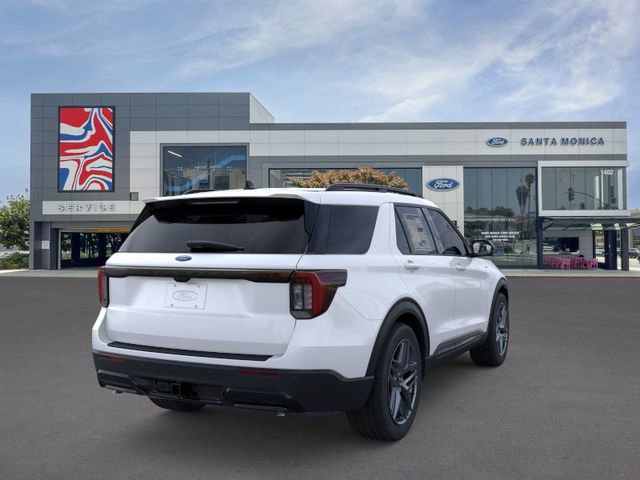 New 2026 Ford Explorer ST-Line RWD image 8