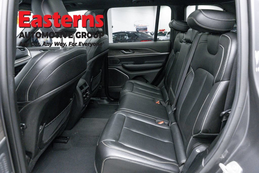 Used 2024 Jeep Grand Cherokee Limited 4xe AWD/4WD image 25