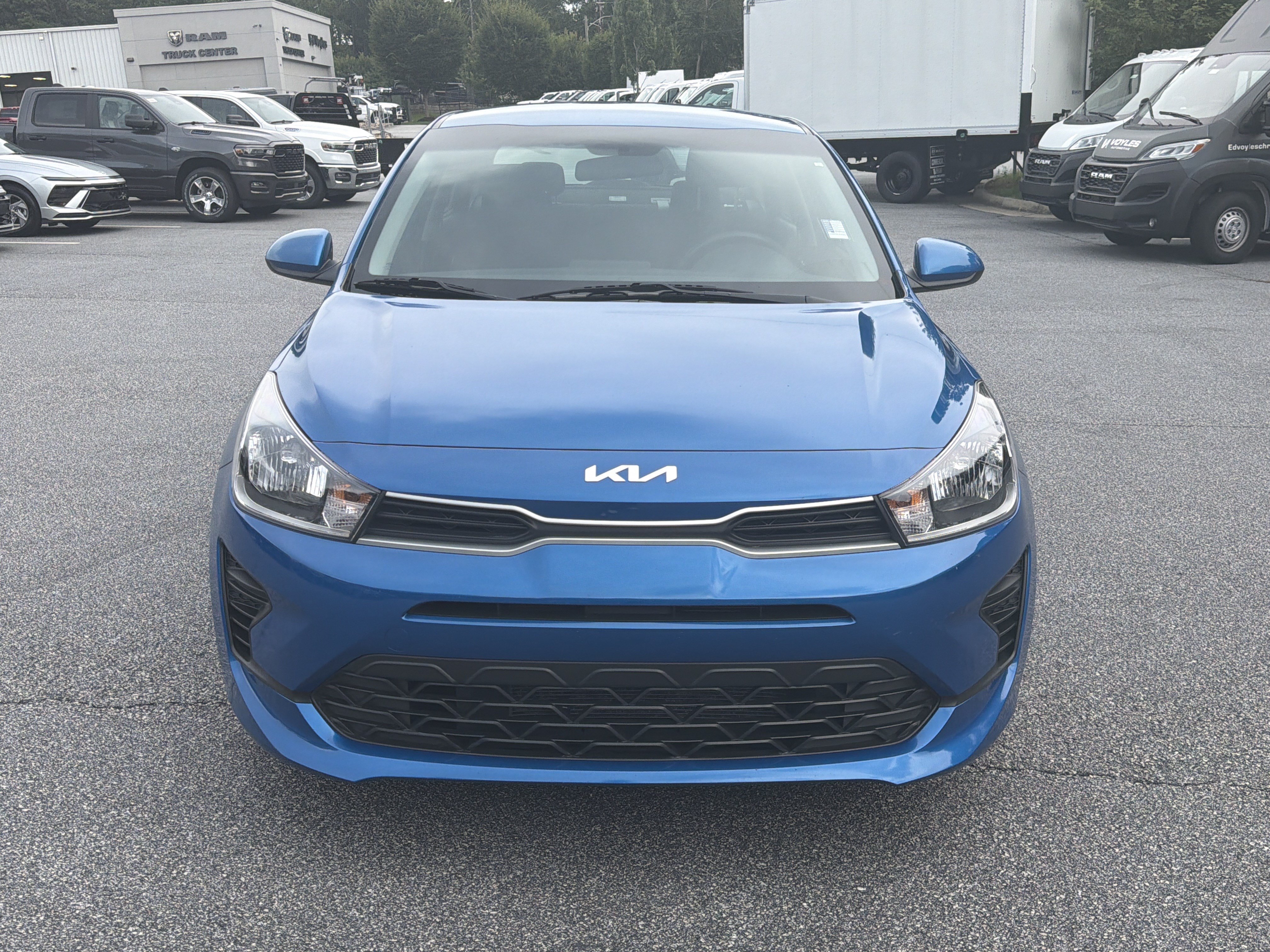 Used 2023 Kia Rio S FWD image 2