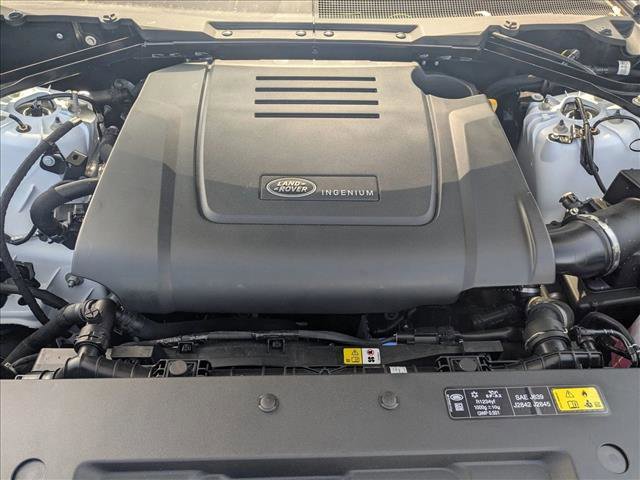 Used 2025 Land Rover Defender 110 S image 18