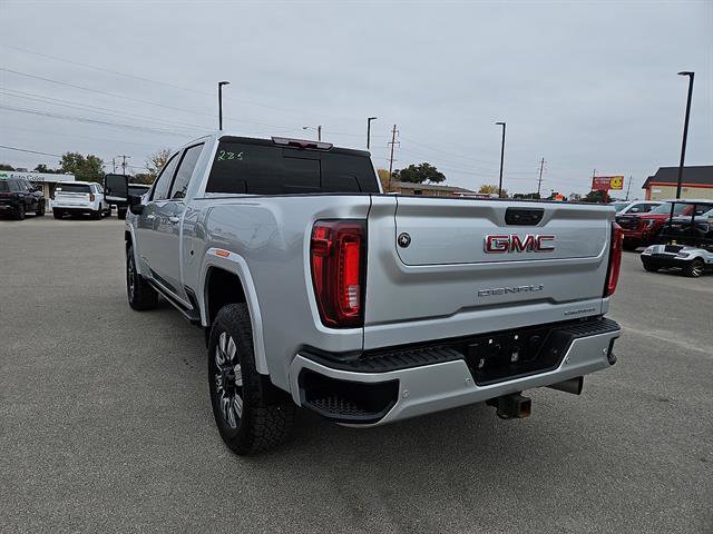Used 2022 GMC Sierra 2500 Denali image 3