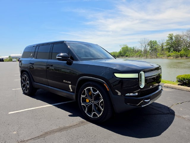 Used 2023 Rivian R1S Launch Edition Quad AWD/4WD image 73