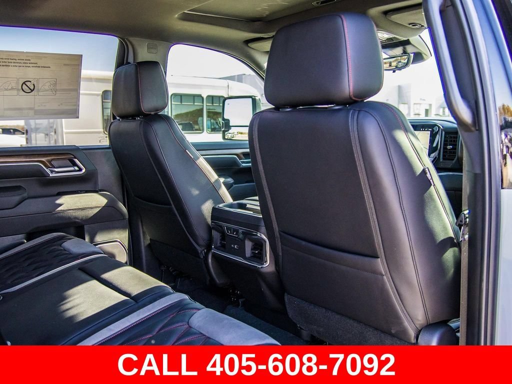 Used 2025 Chevrolet Silverado 3500 High Country w/ High Country Premium Package AWD/4WD image 52