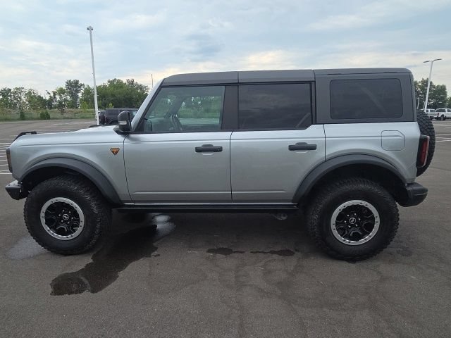 Certified 2022 Ford Bronco Badlands AWD/4WD image 15