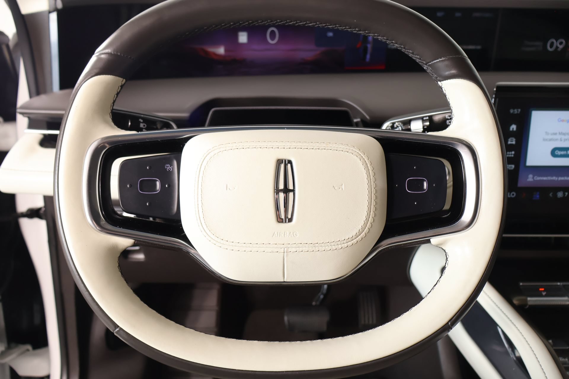 Certified 2024 Lincoln Nautilus Black Label w/ Jet Appearance Package (87T) AWD/4WD image 3