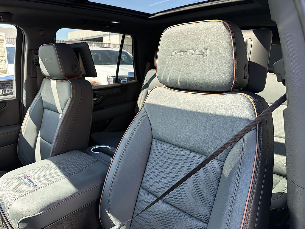 New 2026 GMC Yukon AT4 w/ AT4 Premium Plus Package AWD/4WD image 23